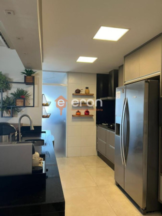 Imagem Apartamento com 2 Quartos à Venda, 116 m²