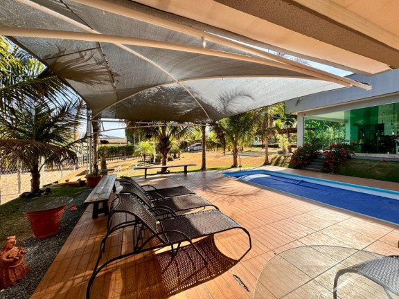 Imagem Chácara com 2 Quartos à Venda, 300 m² em Condomínio De Chácaras Countryville - Hidrolândia Imagem Chácara com 2 Quartos à Venda, 300 m² em Condomínio De Chácaras Countryville - Hidrolândia