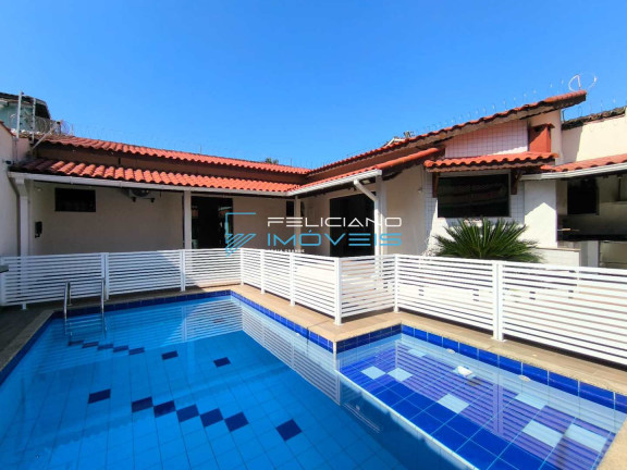 Imagem Casa com 3 Quartos à Venda, 277 m² em Canto Do Forte - Praia Grande Imagem Casa com 3 Quartos à Venda, 277 m² em Canto Do Forte - Praia Grande