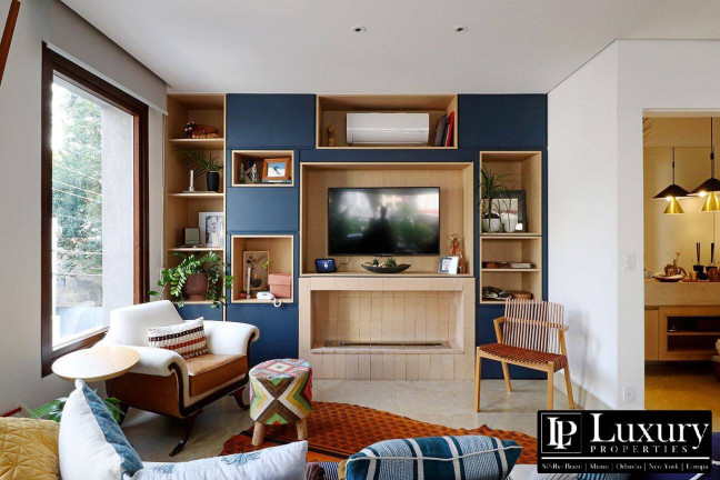 Imagem Casa com 3 Quartos à Venda, 250 m² em Vila Nova Conceição - São Paulo Imagem Casa com 3 Quartos à Venda, 250 m² em Vila Nova Conceição - São Paulo