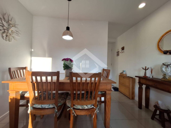 Imagem Apartamento com 2 Quartos à Venda, 50 m² em Jacarepaguá - Rio De Janeiro