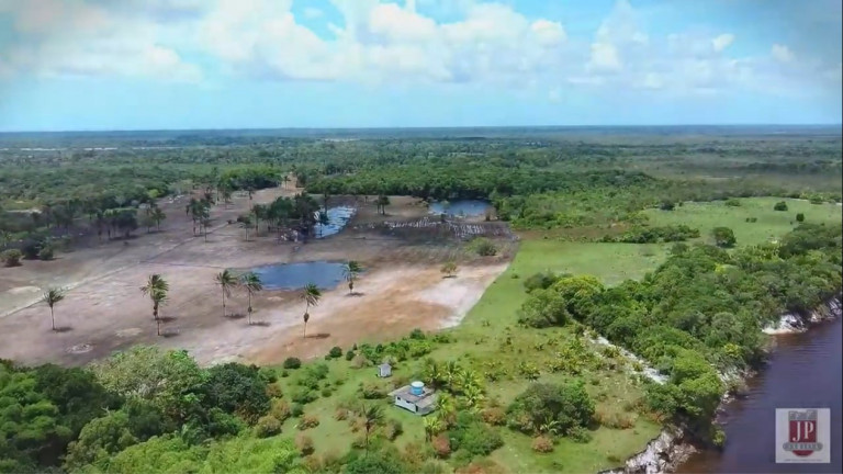 Imagem Fazenda à Venda, 2.430.000 m² em Centro - Caravelas Imagem Fazenda à Venda, 2.430.000 m² em Centro - Caravelas