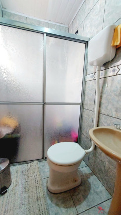 Imagem Casa com 6 Quartos à Venda, 220 m² em Getúlio Vargas - Torres Imagem Casa com 6 Quartos à Venda, 220 m² em Getúlio Vargas - Torres
