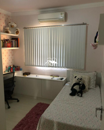 Imagem Casa com 3 Quartos à Venda, 200 m² em Jardim América - Maringá Imagem Casa com 3 Quartos à Venda, 200 m² em Jardim América - Maringá