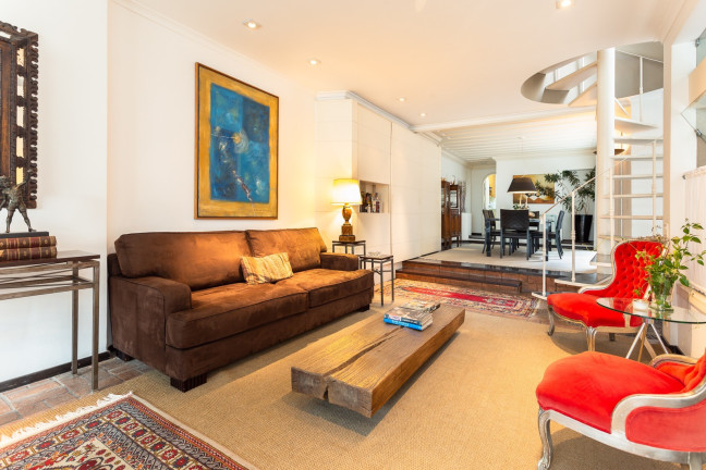 Imagem Casa com 3 Quartos à Venda, 260 m² em Jardim Paulistano - São Paulo
