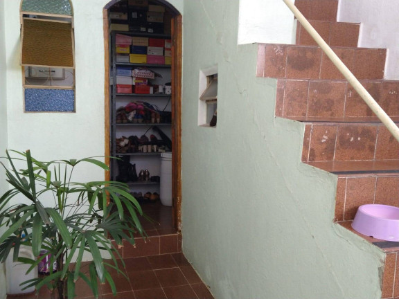 Imagem Casa com 3 Quartos à Venda, 200 m² em Parque Dos Bancários - São Paulo