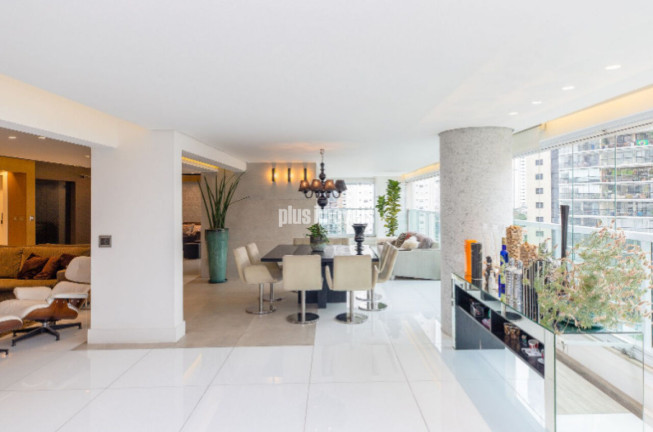 Imagem Apartamento com 4 Quartos à Venda, 335 m² em Moema - São Paulo