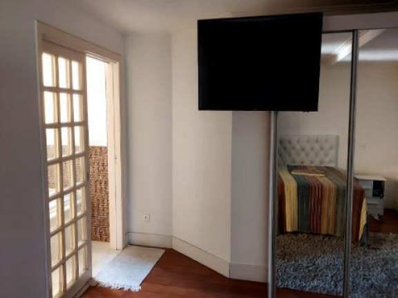 Imagem Sobrado com 10 Quartos à Venda, 200 m² em Arujázinho Iv - Arujá