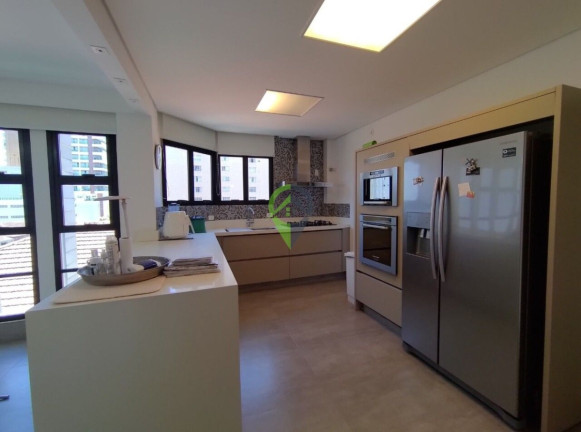 Imagem Apartamento com 4 Quartos à Venda, 319 m² em Gonzaga - Santos Imagem Apartamento com 4 Quartos à Venda, 319 m² em Gonzaga - Santos