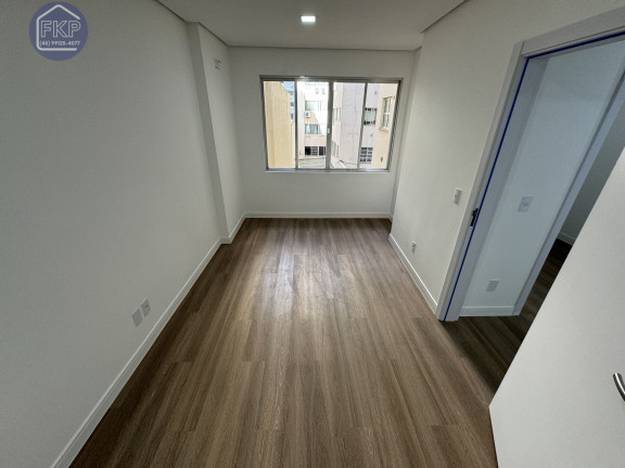 Imagem Apartamento com 3 Quartos à Venda, 111 m² em Centro - Florianópolis