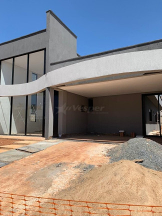 Imagem Casa com 4 Quartos à Venda, 218 m² em Residencial Goiânia Golfe Clube - Goiânia Imagem Casa com 4 Quartos à Venda, 218 m² em Residencial Goiânia Golfe Clube - Goiânia