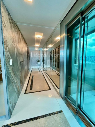 Imagem Cobertura com 7 Quartos à Venda, 600 m² em Barra Sul - Balneário Camboriú