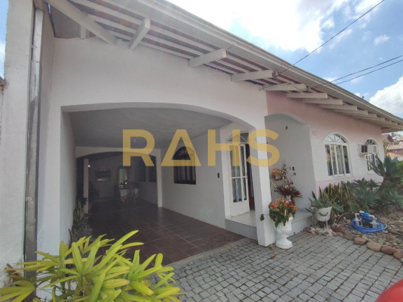 Imagem Casa com 4 Quartos à Venda, 187 m² em Anita Garibaldi - Joinville