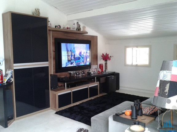 Imagem Casa com 3 Quartos à Venda, 286 m² em Serra Grande - Niterói Imagem Casa com 3 Quartos à Venda, 286 m² em Serra Grande - Niterói