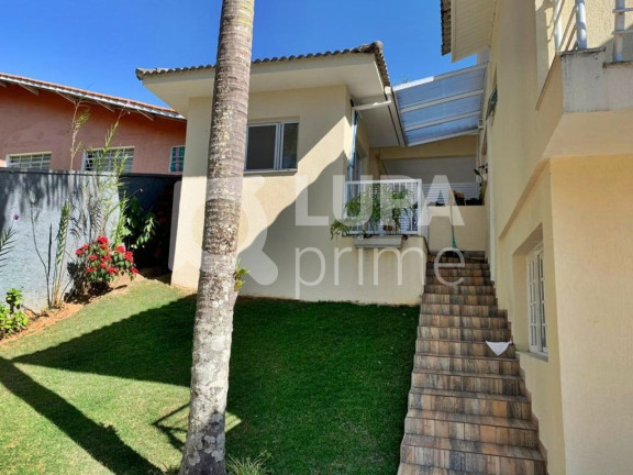 Imagem Casa com 3 Quartos à Venda, 360 m² em Arujázinho I, Ii E Iii - Arujá Imagem Casa com 3 Quartos à Venda, 360 m² em Arujázinho I, Ii E Iii - Arujá