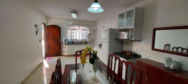 Imagem Casa com 3 Quartos à Venda, 259 m² em Parque Erasmo Assunção - Santo André