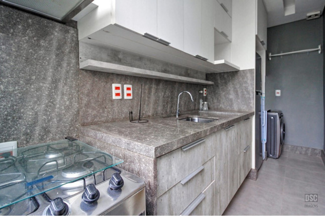 Imagem Imóvel com 1 Quarto à Venda, 45 m² em Farroupilha - Porto Alegre Imagem Imóvel com 1 Quarto à Venda, 45 m² em Farroupilha - Porto Alegre