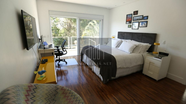 Imagem Casa com 4 Quartos à Venda, 356 m² em Alphaville - Santana De Parnaíba Imagem Casa com 4 Quartos à Venda, 356 m² em Alphaville - Santana De Parnaíba