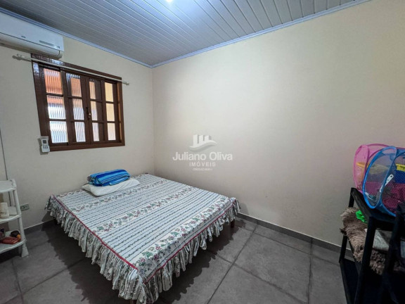 Imagem Casa com 2 Quartos à Venda, 120 m² em Barra Do Sai - Itapoá