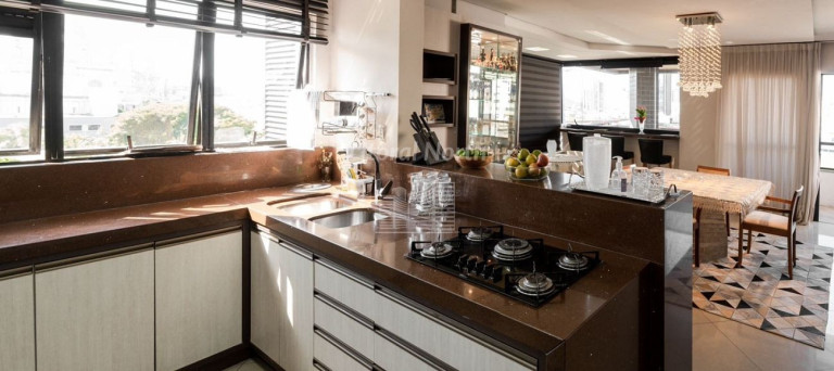 Imagem Apartamento com 4 Quartos à Venda, 280 m² em Centro - Itajaí