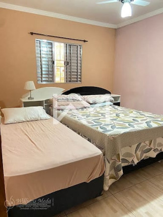 Imagem Casa com 2 Quartos à Venda, 200 m² em Jardim Silvia - Guarulhos Imagem Casa com 2 Quartos à Venda, 200 m² em Jardim Silvia - Guarulhos