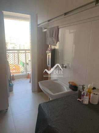 Imagem Apartamento com 3 Quartos à Venda ou Locação, 153 m² em Embaré - Santos