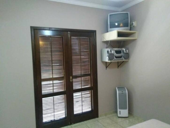 Imagem Sobrado com 3 Quartos à Venda, 237 m² em Esplanada Independência - Taubaté