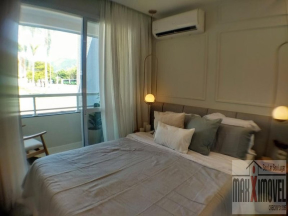 Imagem Apartamento com 3 Quartos à Venda, 65 m² em Santo Cristo - Rio De Janeiro Imagem Apartamento com 3 Quartos à Venda, 65 m² em Santo Cristo - Rio De Janeiro