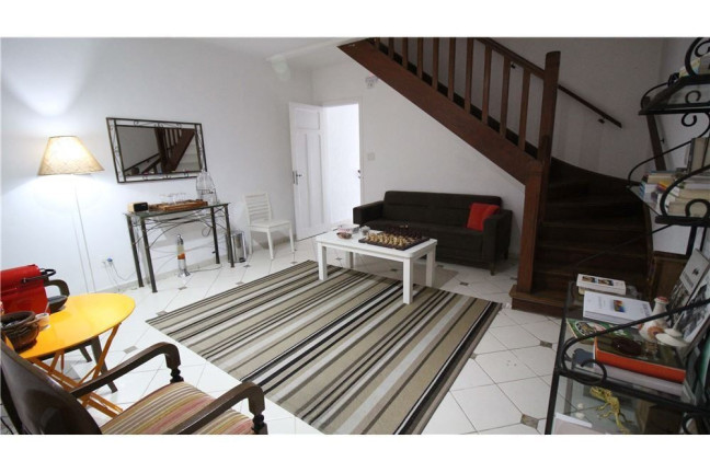 Imagem Casa com 3 Quartos à Venda, 120 m² em Jardim Paulista - São Paulo Imagem Casa com 3 Quartos à Venda, 120 m² em Jardim Paulista - São Paulo