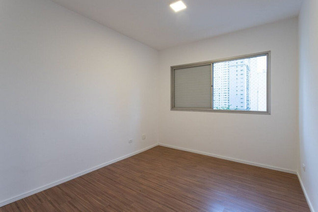 Imagem Imóvel com 3 Quartos à Venda, 113 m² em Moema - São Paulo Imagem Imóvel com 3 Quartos à Venda, 113 m² em Moema - São Paulo