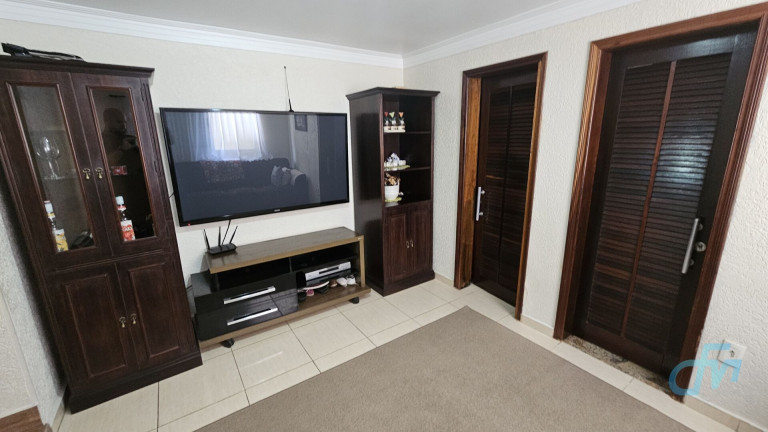 Imagem Sobrado com 5 Quartos à Venda, 202 m² em Botujuru - Mogi Das Cruzes Imagem Sobrado com 5 Quartos à Venda, 202 m² em Botujuru - Mogi Das Cruzes