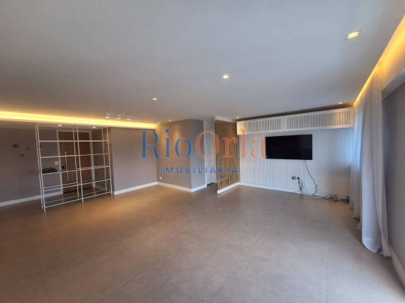 Imagem Apartamento com 4 Quartos à Venda, 139 m² em Barra Da Tijuca - Rio De Janeiro