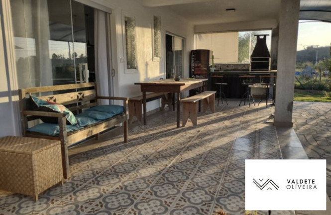 Imagem Casa com 3 Quartos à Venda, em Jardim Palmeiras - Caçapava Imagem Casa com 3 Quartos à Venda, em Jardim Palmeiras - Caçapava