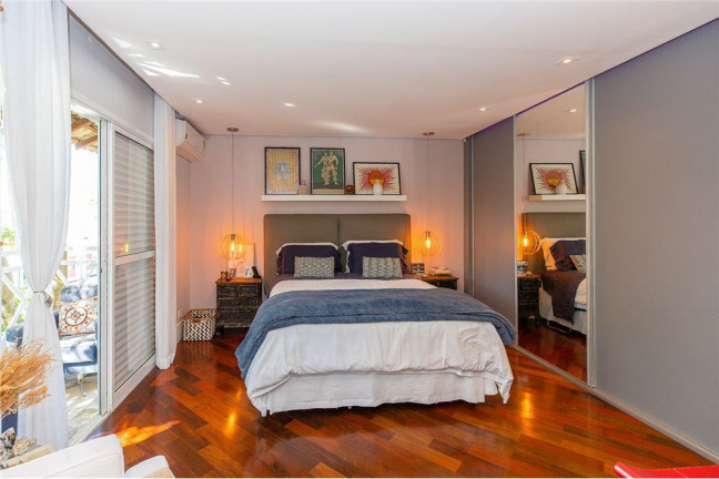 Imagem Casa com 4 Quartos à Venda,  em Campo Belo - São Paulo