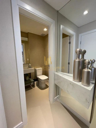 Imagem Apartamento com 3 Quartos à Venda, 103 m² em Centro - Balneário Camboriú Imagem Apartamento com 3 Quartos à Venda, 103 m² em Centro - Balneário Camboriú