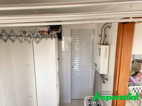 Imagem Apartamento com 3 Quartos à Venda, 208 m² em Marapé - Santos