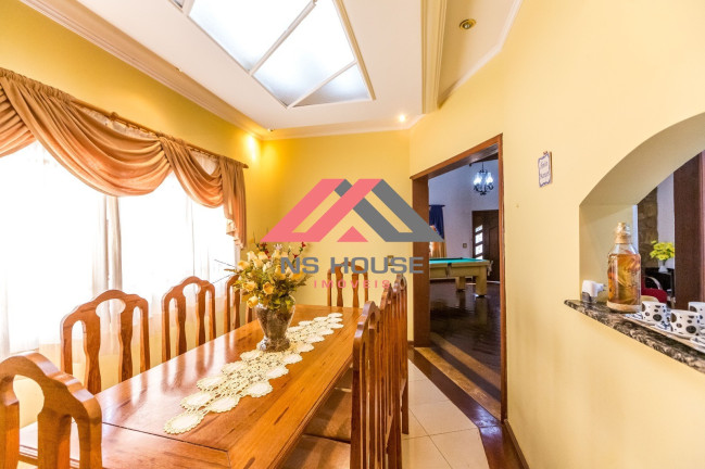 Imagem Casa com 6 Quartos à Venda, 650 m² em Piracaia - Piracaia