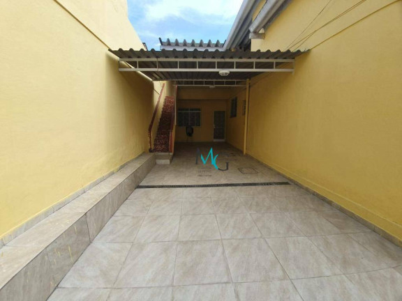 Imagem Casa com 3 Quartos à Venda, 220 m² em Campo Grande - Rio De Janeiro