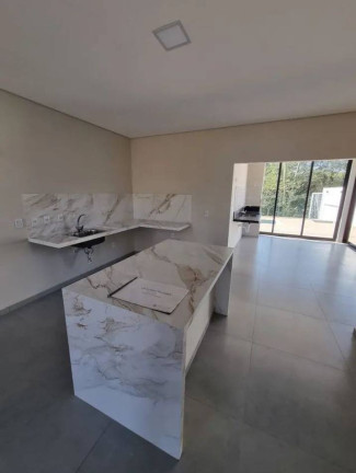 Imagem Casa com 3 Quartos à Venda, 156 m² em Bairro Do Grama - Caçapava Imagem Casa com 3 Quartos à Venda, 156 m² em Bairro Do Grama - Caçapava