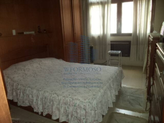 Imagem Casa com 5 Quartos à Venda, 135 m² em Grajaú - Rio De Janeiro Imagem Casa com 5 Quartos à Venda, 135 m² em Grajaú - Rio De Janeiro