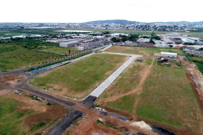 Imagem Terreno à Venda, 2.143 m² em Anchieta - Porto Alegre Imagem Terreno à Venda, 2.143 m² em Anchieta - Porto Alegre