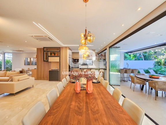 Imagem Casa com 6 Quartos à Venda, 440 m² em Riviera | Módulo 24 - Bertioga Imagem Casa com 6 Quartos à Venda, 440 m² em Riviera | Módulo 24 - Bertioga