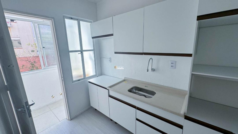 Imagem Imóvel com 1 Quarto à Venda, 20 m² em Santa Tereza - Porto Alegre Imagem Imóvel com 1 Quarto à Venda, 20 m² em Santa Tereza - Porto Alegre
