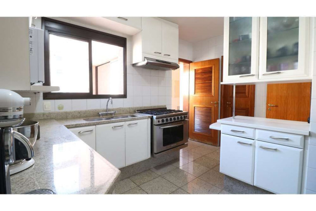 Imagem Apartamento com 4 Quartos à Venda, 226 m² em Morumbi - São Paulo Imagem Apartamento com 4 Quartos à Venda, 226 m² em Morumbi - São Paulo