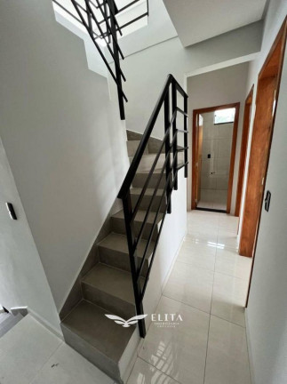 Imagem Sobrado com 3 Quartos à Venda, 220 m² em Los Angeles - Barra Velha Imagem Sobrado com 3 Quartos à Venda, 220 m² em Los Angeles - Barra Velha