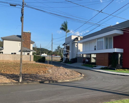 Imagem Terreno à Venda, 484 m² em Pirabeiraba (pirabeiraba) - Joinville