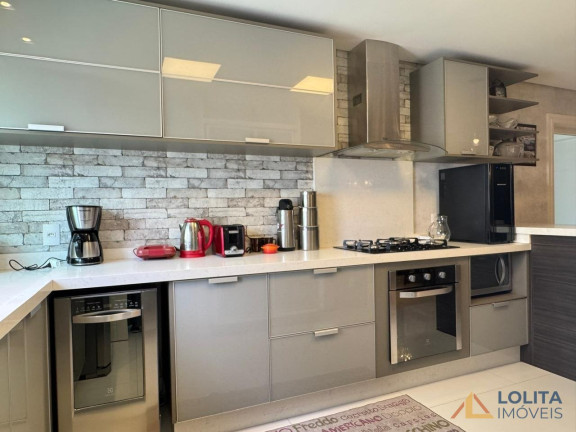 Imagem Apartamento com 3 Quartos à Venda, 122 m² em Agronômica - Florianópolis Imagem Apartamento com 3 Quartos à Venda, 122 m² em Agronômica - Florianópolis