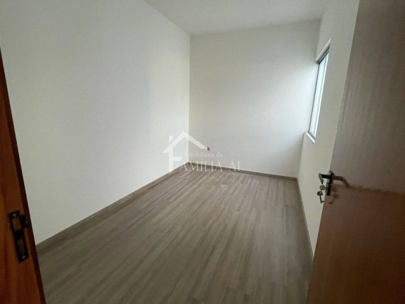 Imagem Casa com 2 Quartos à Venda, 75 m² em Iririú - Joinville