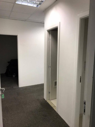 Imagem Sala Comercial à Venda ou Locação,  em Alphaville Industrial - Barueri