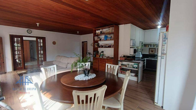 Imagem Casa com 3 Quartos à Venda, 200 m² em Cachoeira Do Bom Jesus - Florianópolis Imagem Casa com 3 Quartos à Venda, 200 m² em Cachoeira Do Bom Jesus - Florianópolis